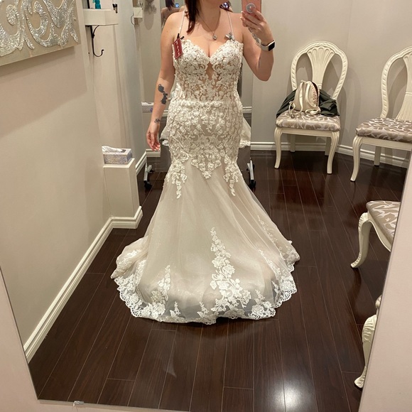 Mori Lee size 10 Roxanne wedding dress - Picture 4 of 12